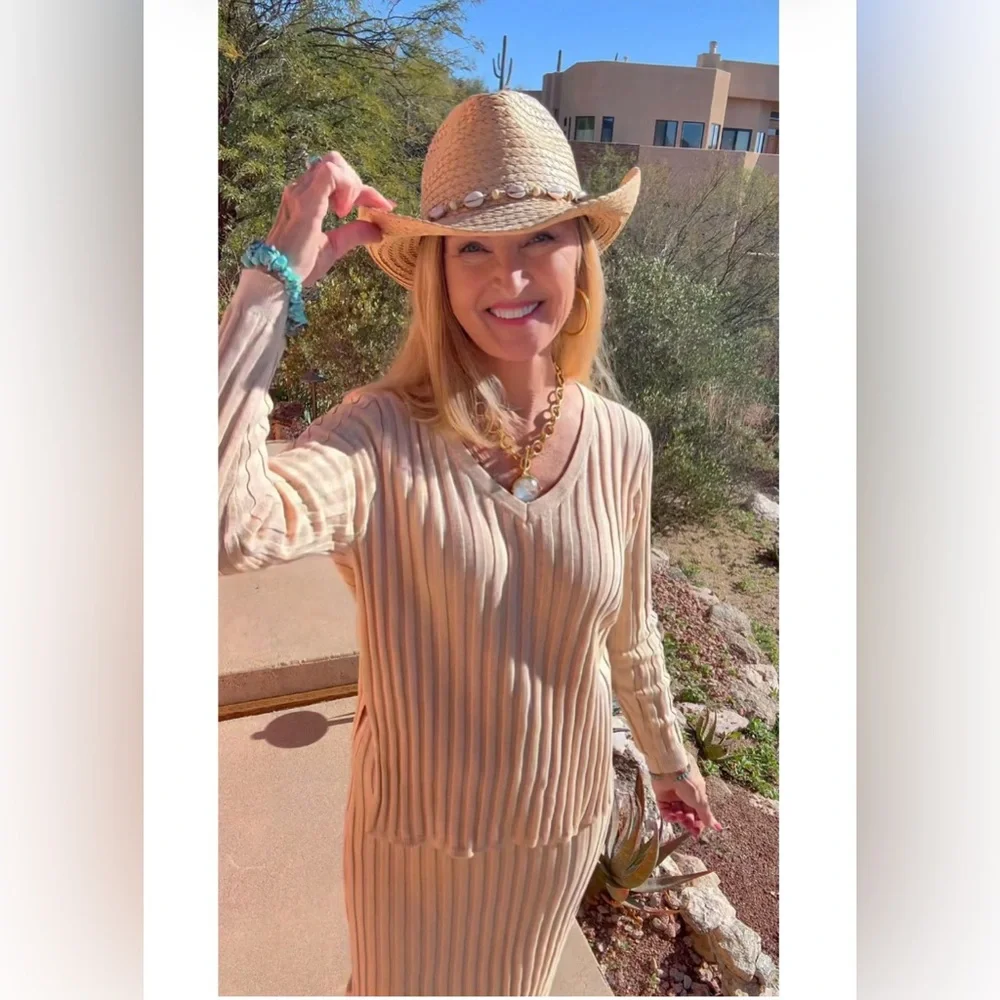 NWT Beige Long Sleeve Ribbed Knit SKIRT Set-S - Picture 4 of 12